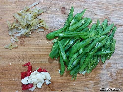 福豆吃瓜,揭秘娱乐圈的甜蜜与苦涩